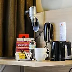 Hotel The Originals Access Bordeaux Aeroport 2*