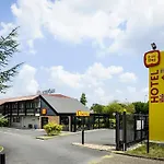 Otel The Originals Access Bordeaux Aeroport 2*