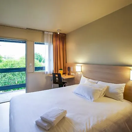 Hotel The Originals Access Bordeaux Aeroport Merignac (Gironde)