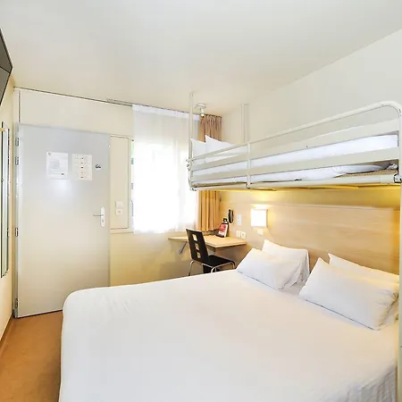 Hotell The Originals Access Bordeaux Aeroport 2*