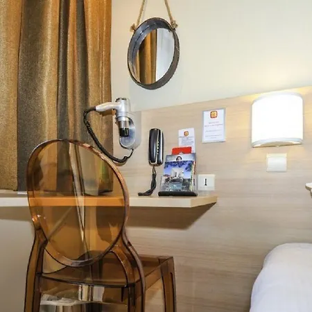 The Originals Access Bordeaux Aeroport Hotel 2*