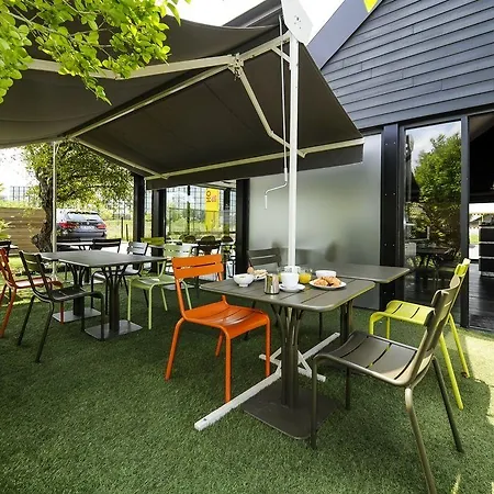 The Originals Access Bordeaux Aeroport Hotel 2*