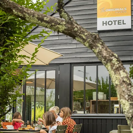 Hotel The Originals Access Bordeaux Aeroport