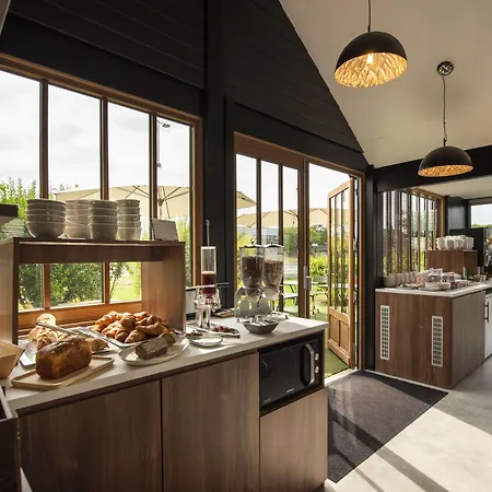 Hotel The Originals Access Bordeaux Aeroport Merignac (Gironde)