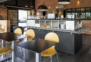 The Originals Access Bordeaux Aeroport Hotel Merignac (Gironde)