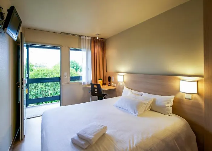 Hotel The Originals Access Bordeaux Aeroport Mérignac