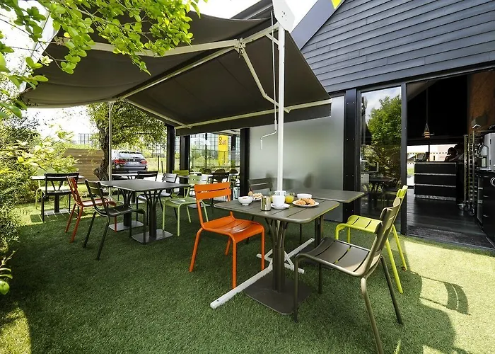 The Originals Access Bordeaux Aeroport Hotel 2*