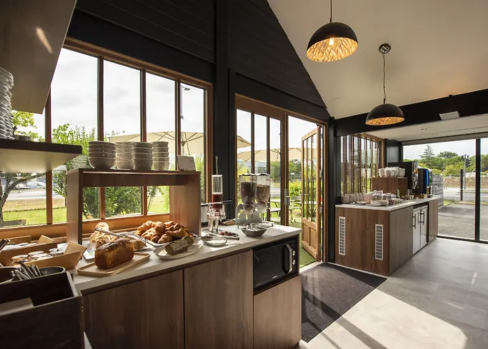 Hotel The Originals Access Bordeaux Aeroport Mérignac