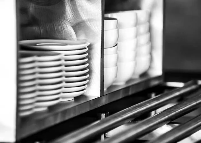 Hotel The Originals Access Bordeaux Aeroport Mérignac